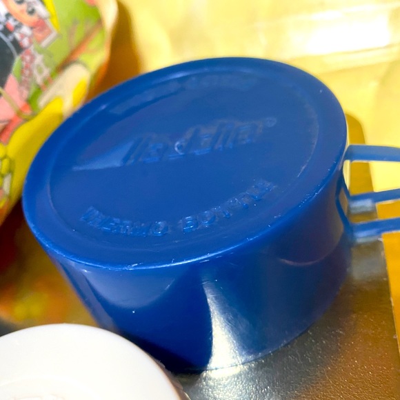 RAGGEDY ANN AND ANDY VTG 1973 COLLECTIBLE ALADDIN HOT & COLD THERMO BOTTLE 8oz - Picture 15 of 16